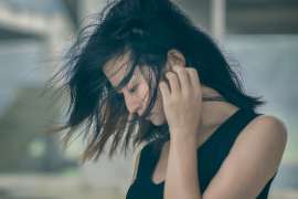 分手后女生疯狂挽回你的心理:一场情感的拉锯战 分手后女生疯狂挽回你的心理:一场情感的拉锯战